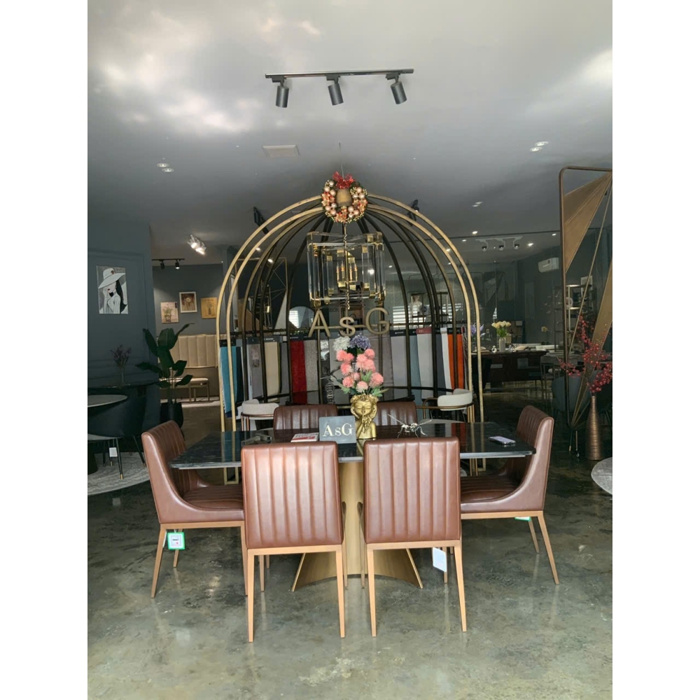 Dining Table 23